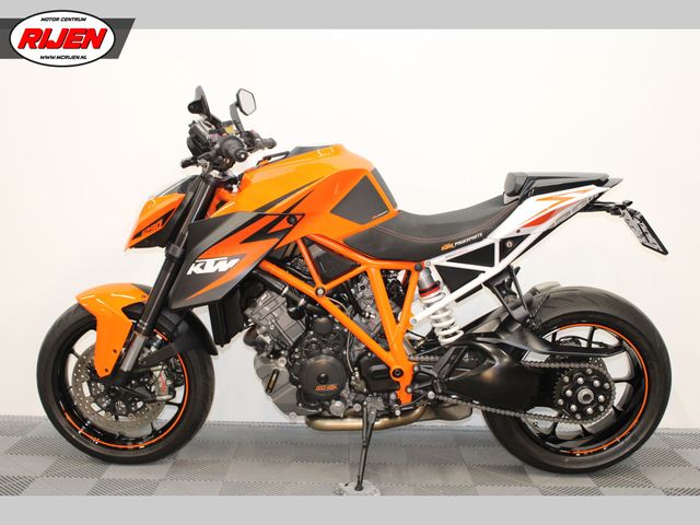 ktm - 1290-super-duke-r