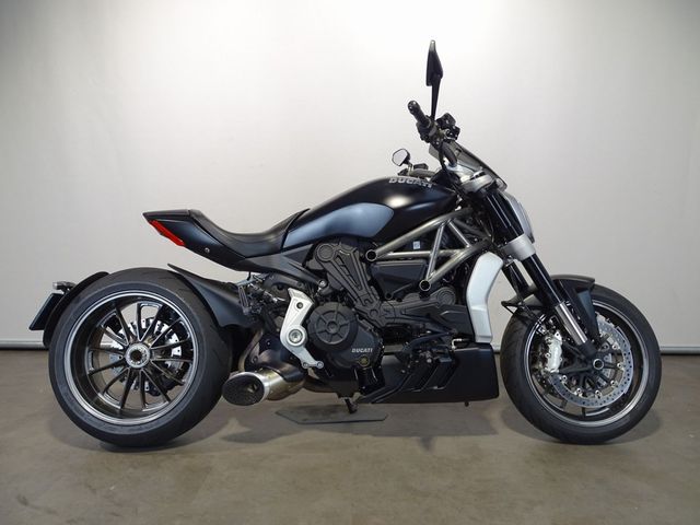 ducati - xdiavel