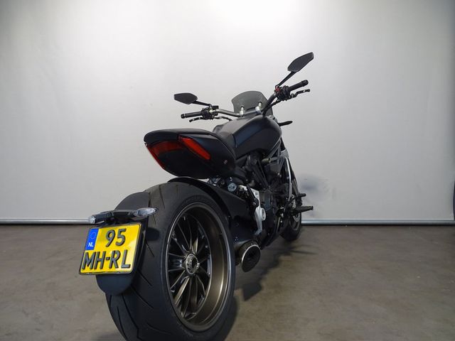 ducati - xdiavel