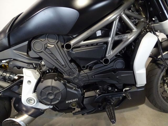 ducati - xdiavel