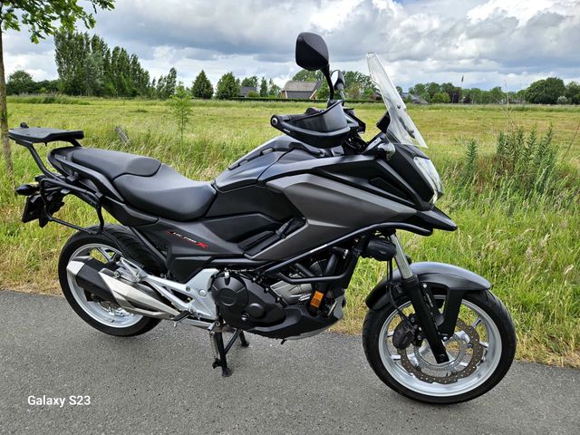 honda - nc-750-x-abs