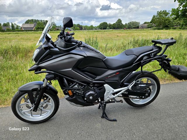 honda - nc-750-x-abs