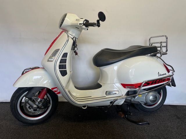 vespa - gts-300-super-sport