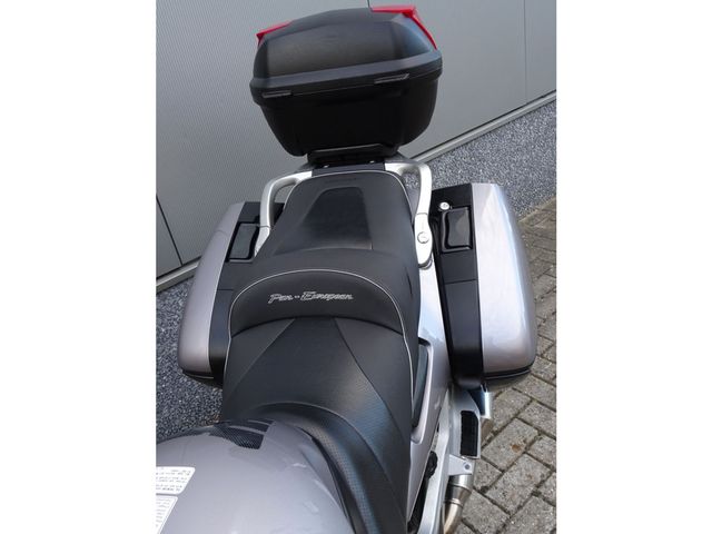 honda - st-1300-pan-european-abs