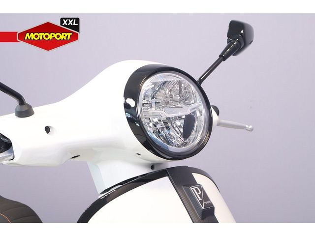 vespa - gts-300-super-sport