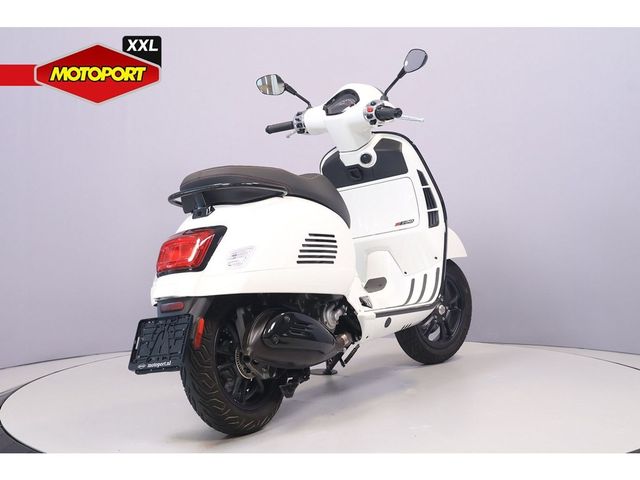 vespa - gts-300-super-sport