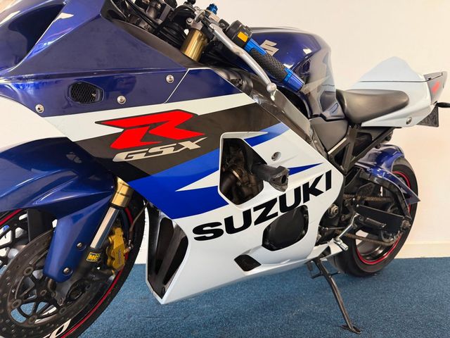 suzuki - gsx-r-750