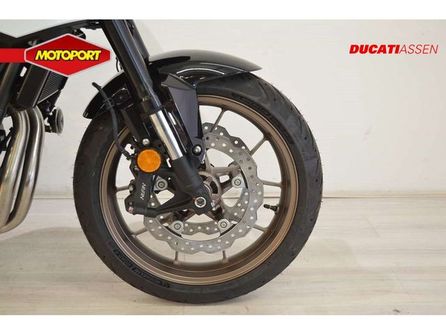 honda - cb-500-hornet-e-clutch