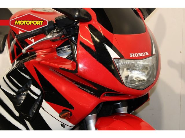 honda - cbr-600-f