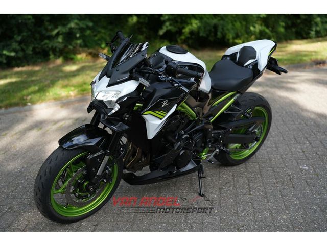 kawasaki - vn-900-custom