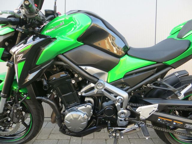 kawasaki - z900-performance