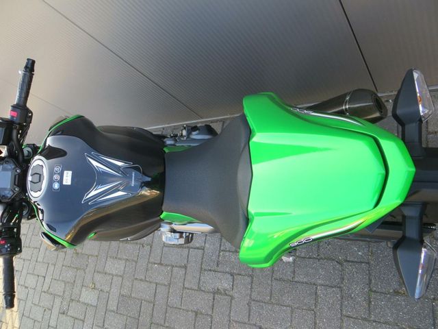 kawasaki - z900-performance