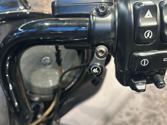 harley-davidson - electra-glide-ultra-screamin-eagle-cvo-flhtcuse