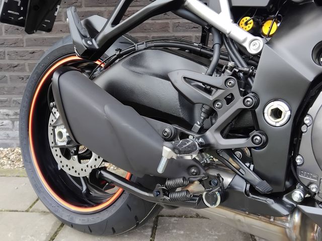 suzuki - gsx-s-1000-gx