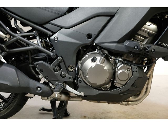 kawasaki - versys-1000-grand-tourer