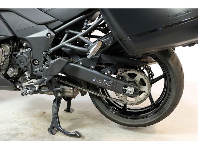 kawasaki - versys-1000-grand-tourer