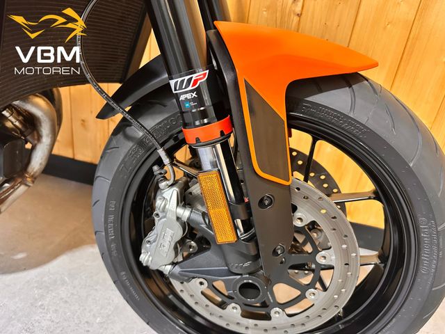 ktm - 890-duke