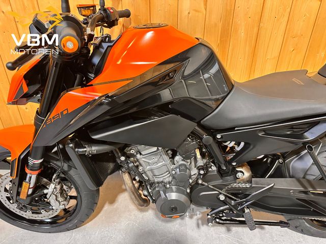 ktm - 890-duke
