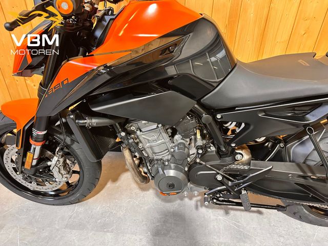 ktm - 890-duke