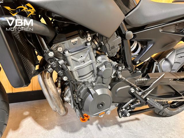 ktm - 890-duke