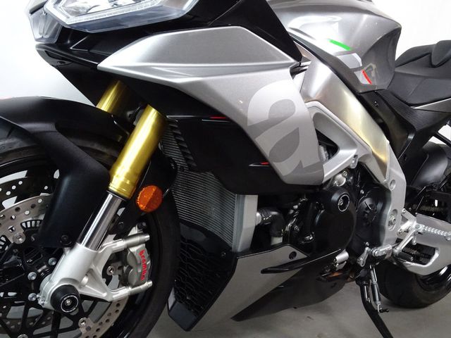 aprilia - tuono-v4-1100-rr
