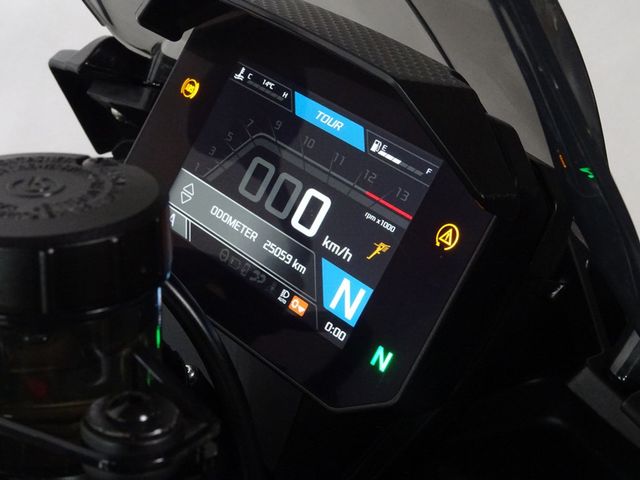 aprilia - tuono-v4-1100-rr