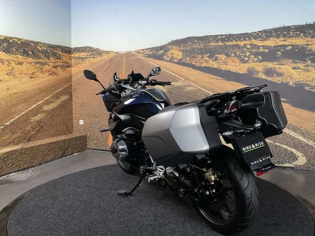 bmw - r-1250-rs
