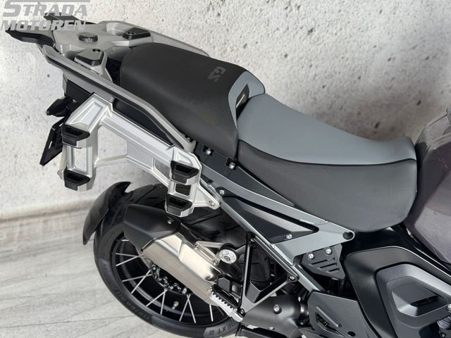 bmw - r-1300-gs-adventure-triple-black