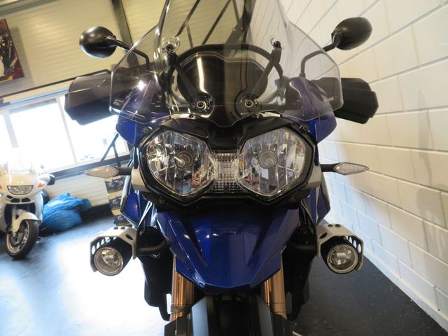 triumph - tiger-explorer