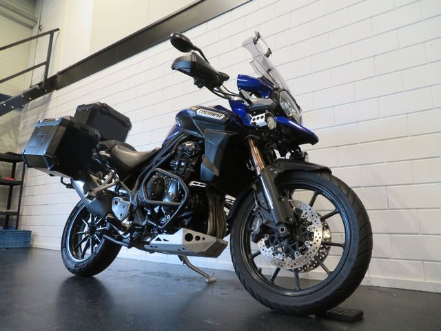 triumph - tiger-explorer