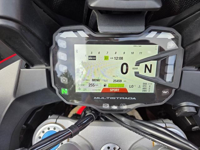 ducati - multistrada-1260-pikes-peak