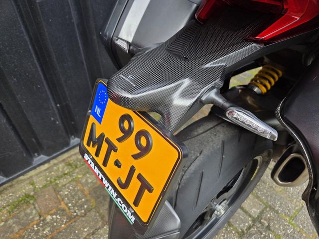 ducati - multistrada-1260-pikes-peak