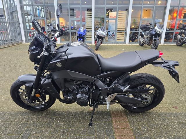 yamaha - mt-09-abs