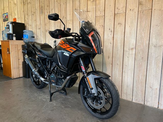 ktm - 1290-super-adventure-s