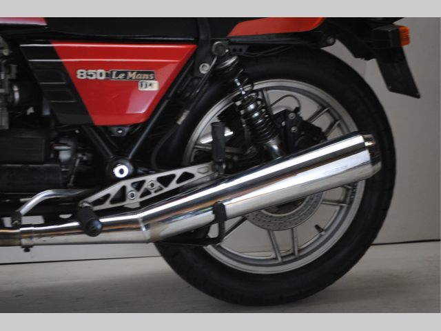 moto-guzzi - 850-le-mans-3
