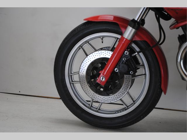moto-guzzi - 850-le-mans-3