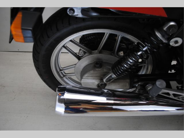 moto-guzzi - 850-le-mans-3