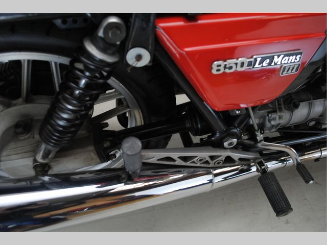 moto-guzzi - 850-le-mans-3