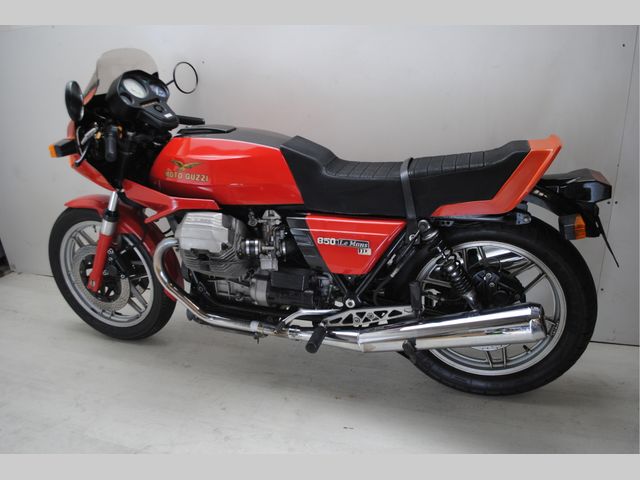 moto-guzzi - 850-le-mans-3