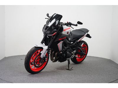 YAMAHA MT 09 ABS – foto 4