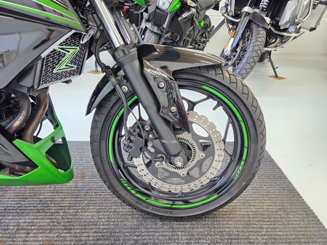 kawasaki - z-300-performance