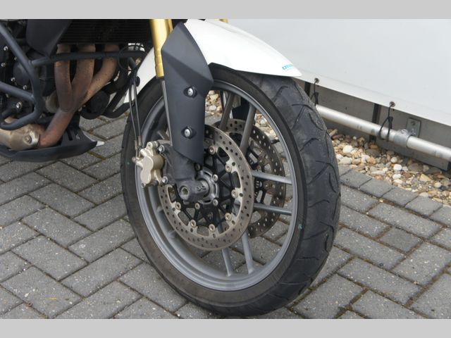 triumph - tiger-800-abs