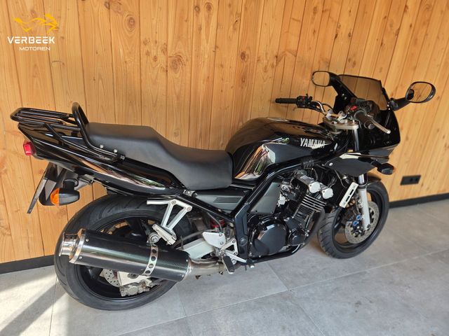 yamaha - fzs-600-fazer