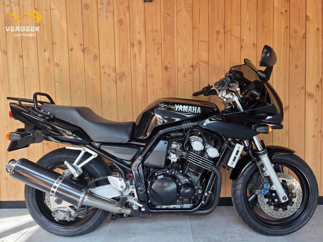 yamaha - fzs-600-fazer