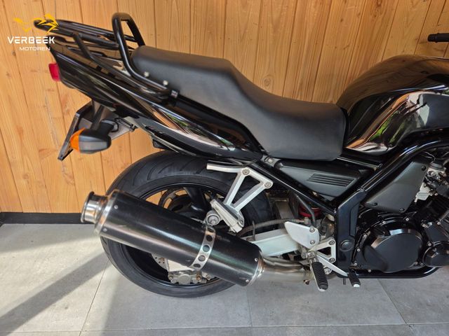 yamaha - fzs-600-fazer