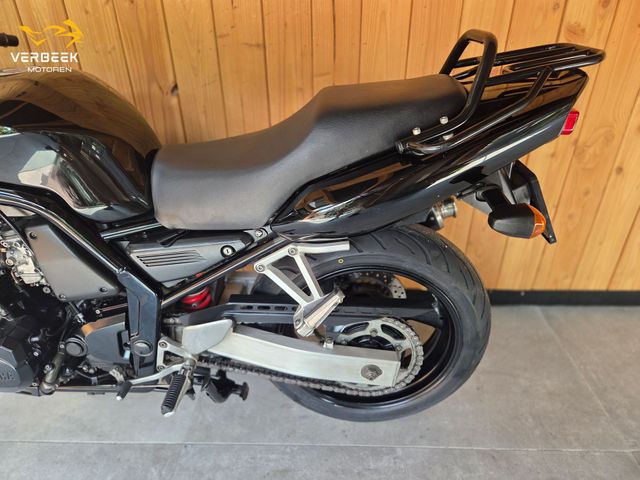 yamaha - fzs-600-fazer