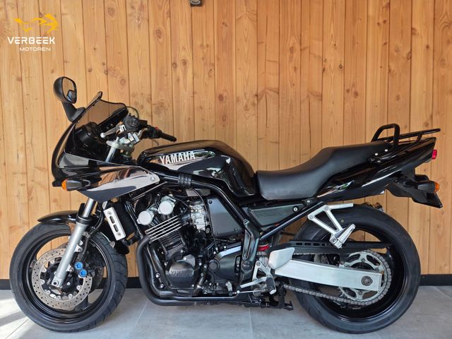yamaha - fzs-600-fazer