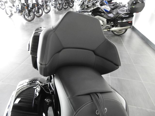 bmw - r-18-transcontinental