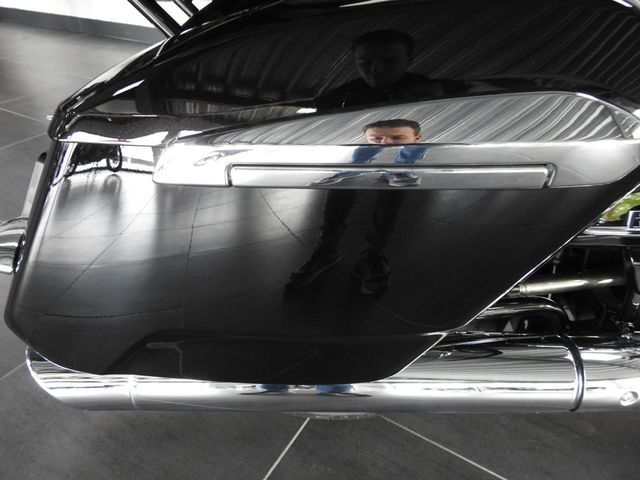 bmw - r-18-transcontinental