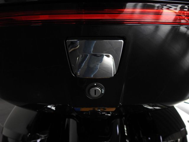 bmw - r-18-transcontinental